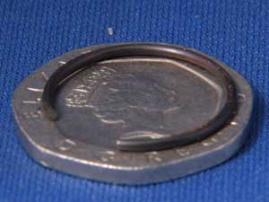 gudgeon pin circlip 15mm diameter 91401-I015-0000