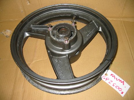 Rear wheel Kawasaki GPZ500S used