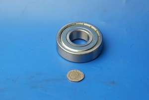 Ball bearing new 6305Z