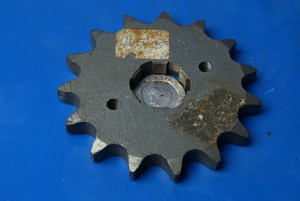 Front sprocket JTF265 15 tooth new