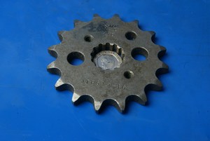 Front sprocket JTF 519 16 tooth new