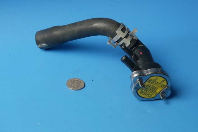 Coolant filler cap and hose Sym Joryide 125 H9A new old stock