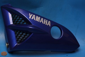 front L/hand air scoop panel Blue used YBR125