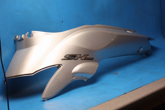 underseat side panel L/H used in silver for SH125
