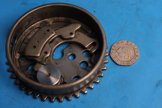 Camchain top sprocket Used YZFR125 - Click Image to Close
