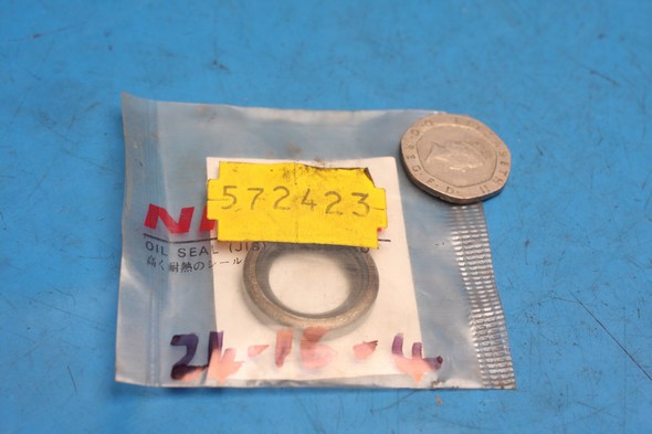 Oil Seal 24 x 16 x 4 - Click Image to Close