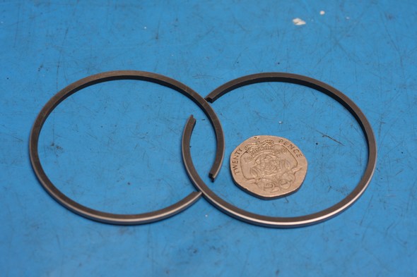Piston ring set suzuki GP100 0.5mm oversize new