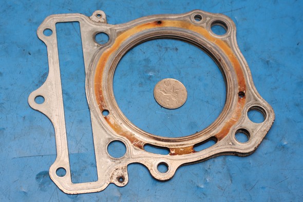 Cylinder head gasket Hyosung GT650 GV650 ST700i used - Click Image to Close