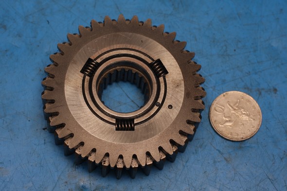 Primary drive gear Hyosung GT650 GV650 ST700i used