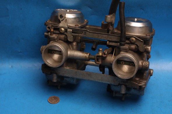 Carburetors pair used Honda CB250 two fifty