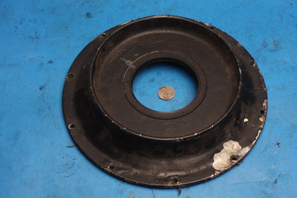 Rear wheel sprocket inner cover & oil seal Norton used