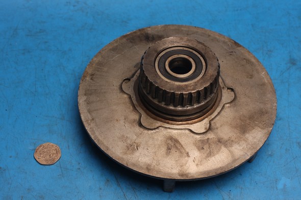 Rear wheel drive plate and bearing Norton used