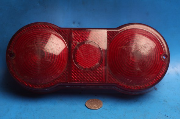 Rear brake tail light cover Used Suzuki GT380 and GT250 - Click Image to Close