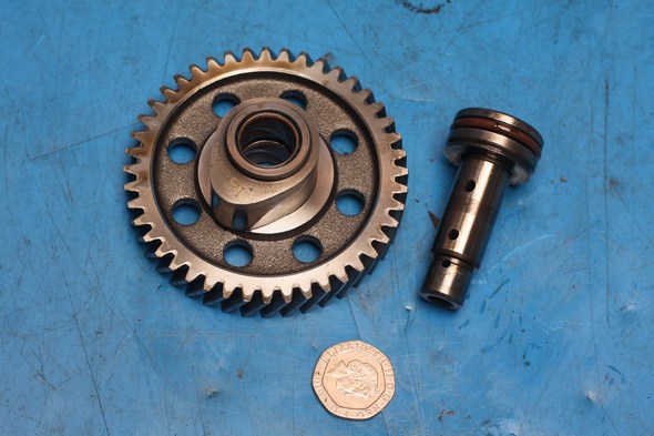 Camshaft timing gear and shaft Keeway Superlight 125 used