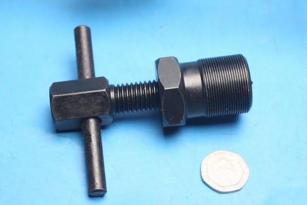 Flywheel puller 27mm x 1.0 right hand thread 0750-00006