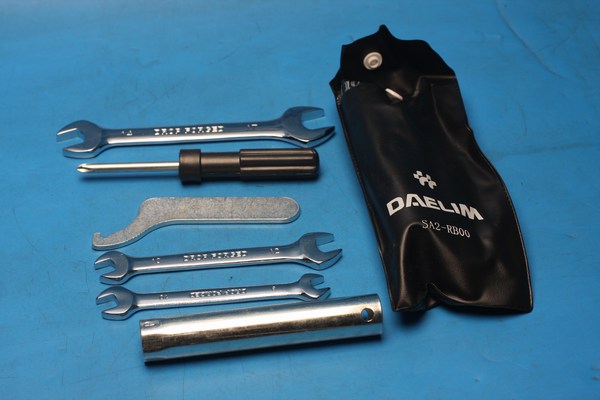 Tool kit Daelim S1 SL125u 89010SA2RB00