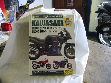 Kawasaki EX 500 ER5 workshop manual 2052
