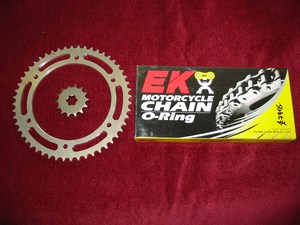 Chain and sprocket kit for increased top speed Hyosung GV125