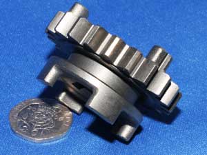 Output shaft fifth ( 5th) gear