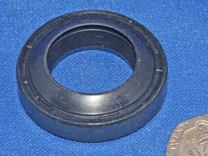 Front wheel bearing dust seal 21 35 10