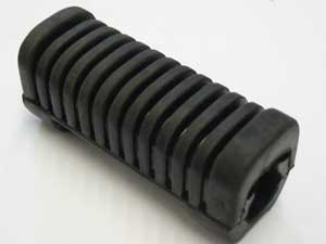 Front footrest rubber 32416-G129-0000