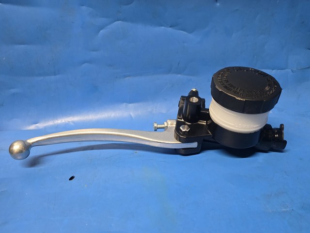 (image for) Front brake master cylinder Norton Interpol 2 Pattern