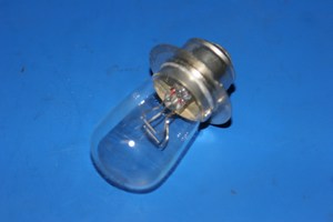 12 volt 45 watt / 35 watt P36D British Pre- Focus Headlight bulb