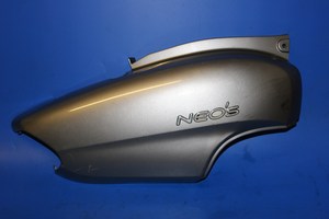 Side panel right hand Yamaha Neos 50 used