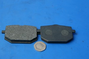 Brake pads new same shape as fa118