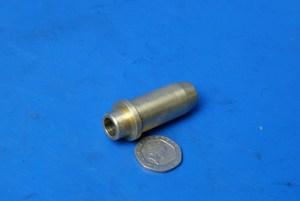 Valve guide new Royal Enfield 142618