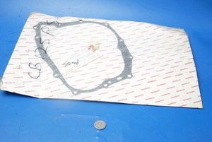 Crankcase gasket right hand new Honda CB125RS - Click Image to Close