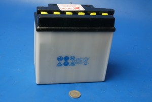 CB7A Motorcycle battery new