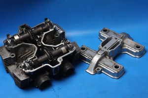 Cylinder head with cams and valves used Suzuki GS500