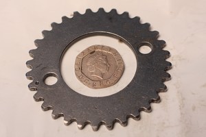 timing chain sprocket Sym XS125