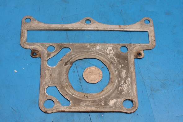 Cylinder head gasket used Hyosung GT125 models - Click Image to Close