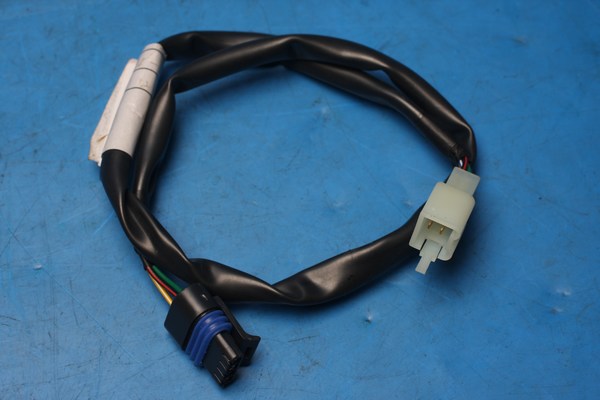Fuel pump wiring sub harness Daelim VJ125 VJ125F 32101-BA4-R300 - Click Image to Close