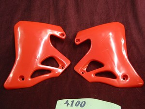 Radiator scoops pair (Fluorescent Red) PS410R