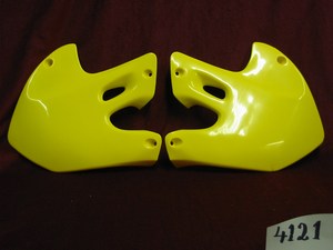 (image for) Suzuki RM125 RM250 Radiator scoops black 1999 to 2000 PS4121K