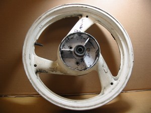 Rear wheel used Yamaha FZR 400 RR 92-95